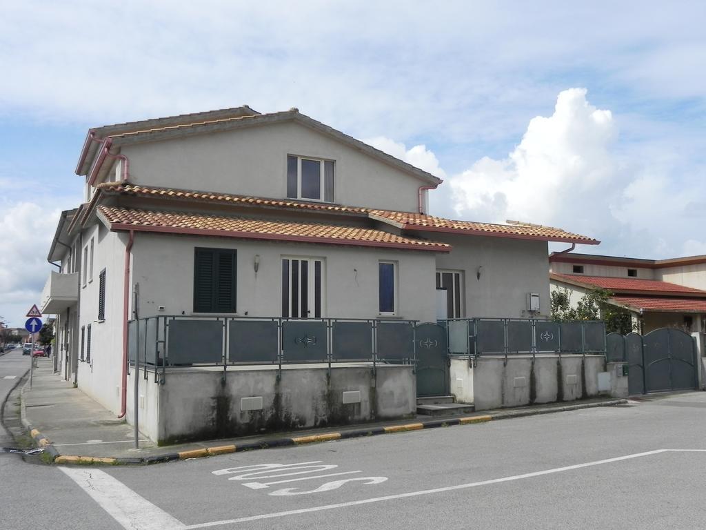 Panta House Apartment San Giovanni Suèrgiu Екстериор снимка